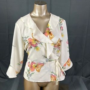 Topshop Cream Colour Floral Wrap Top | Size 8